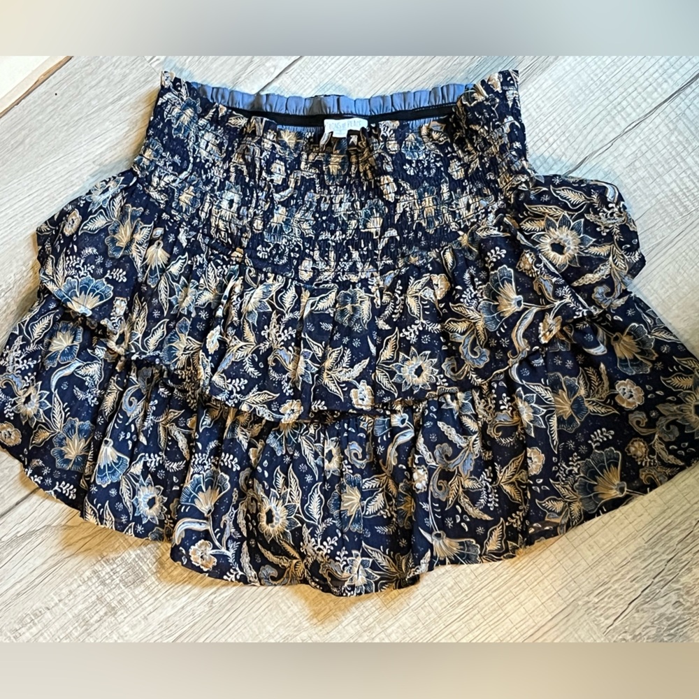 Womens skort with smock waist